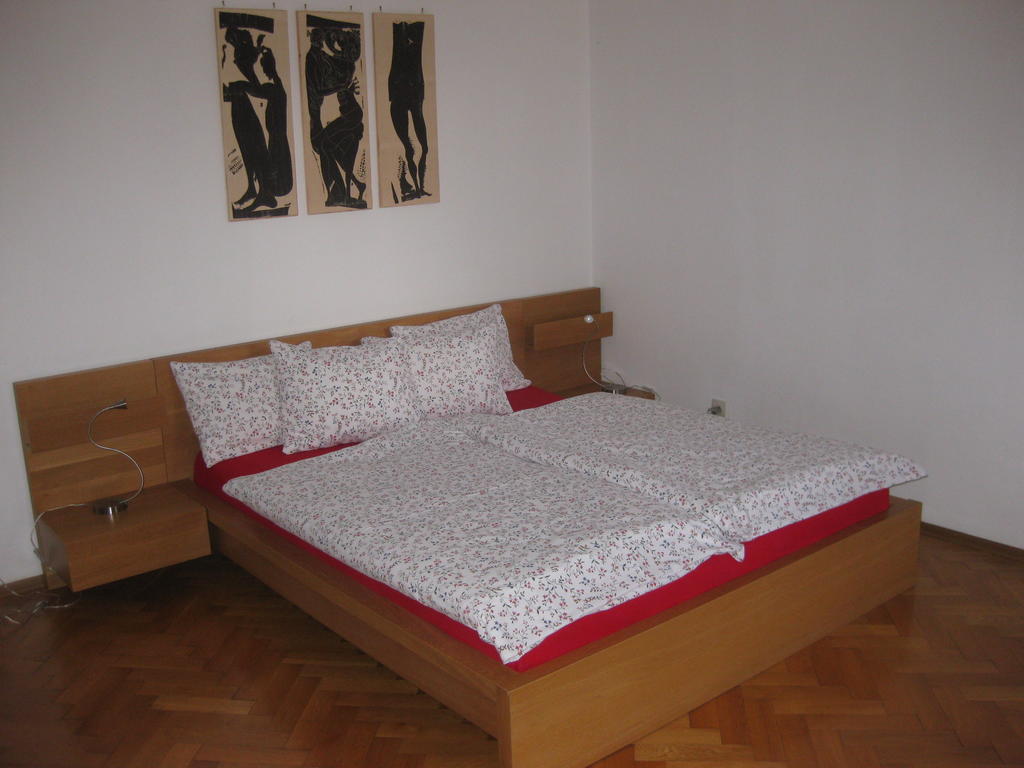 Appartement St. Leonhard Graz Bagian luar foto